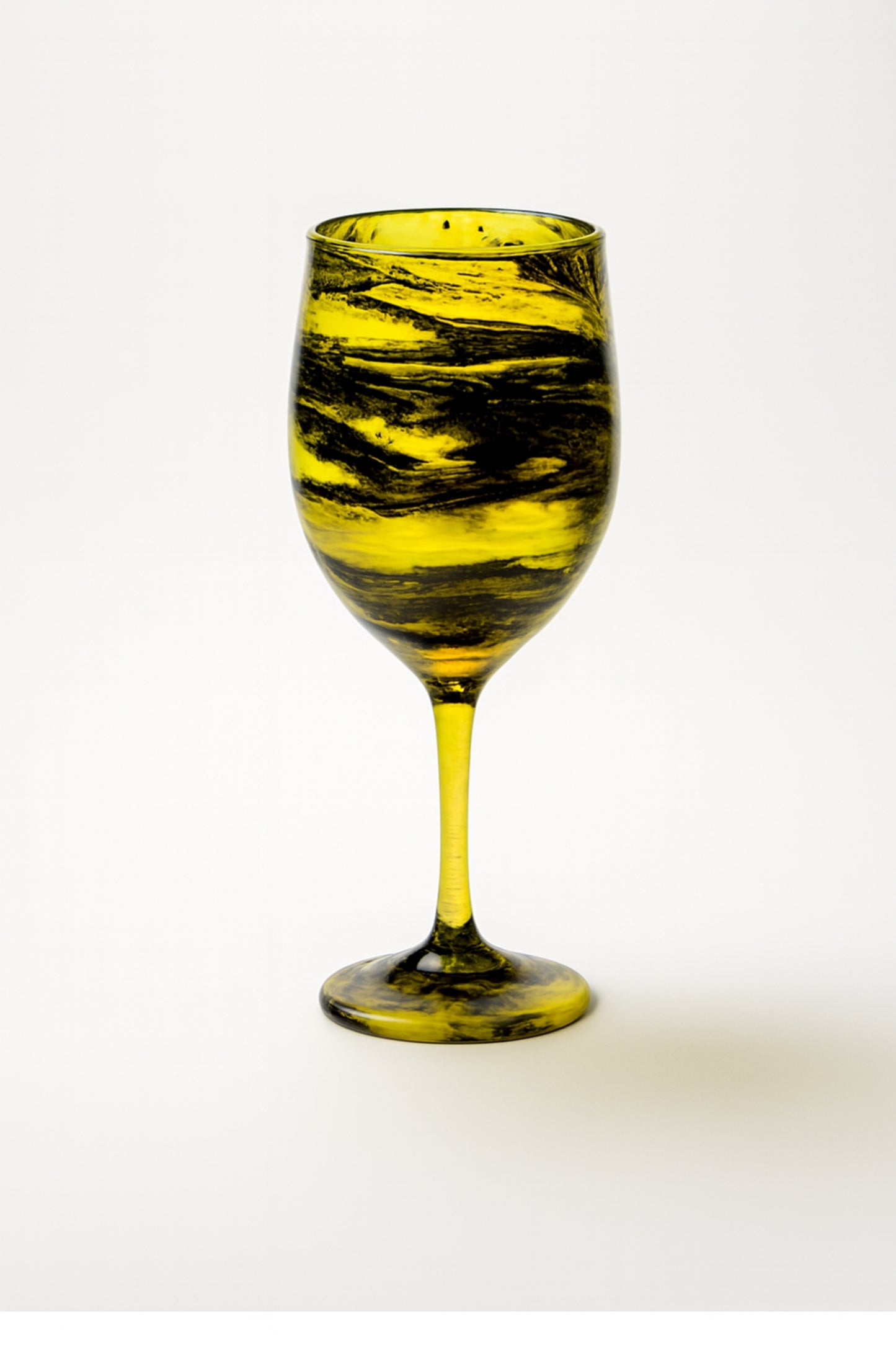 Artisan Bumblebee Dream Wine Glasses & Drinkware