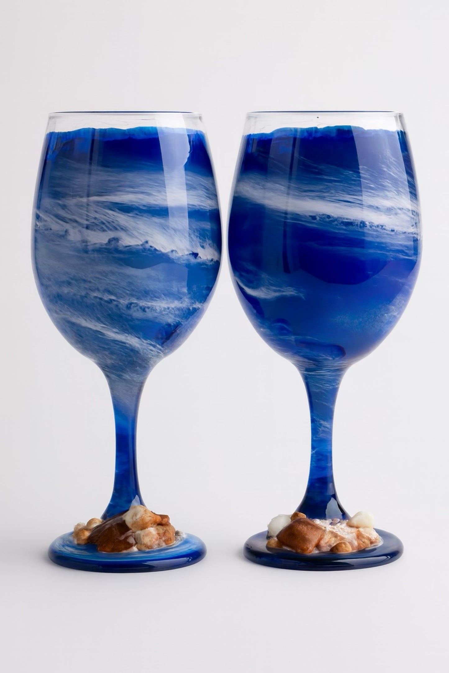 Artisan Shoreline Surf and Shells Wine Glasses & Drinkware