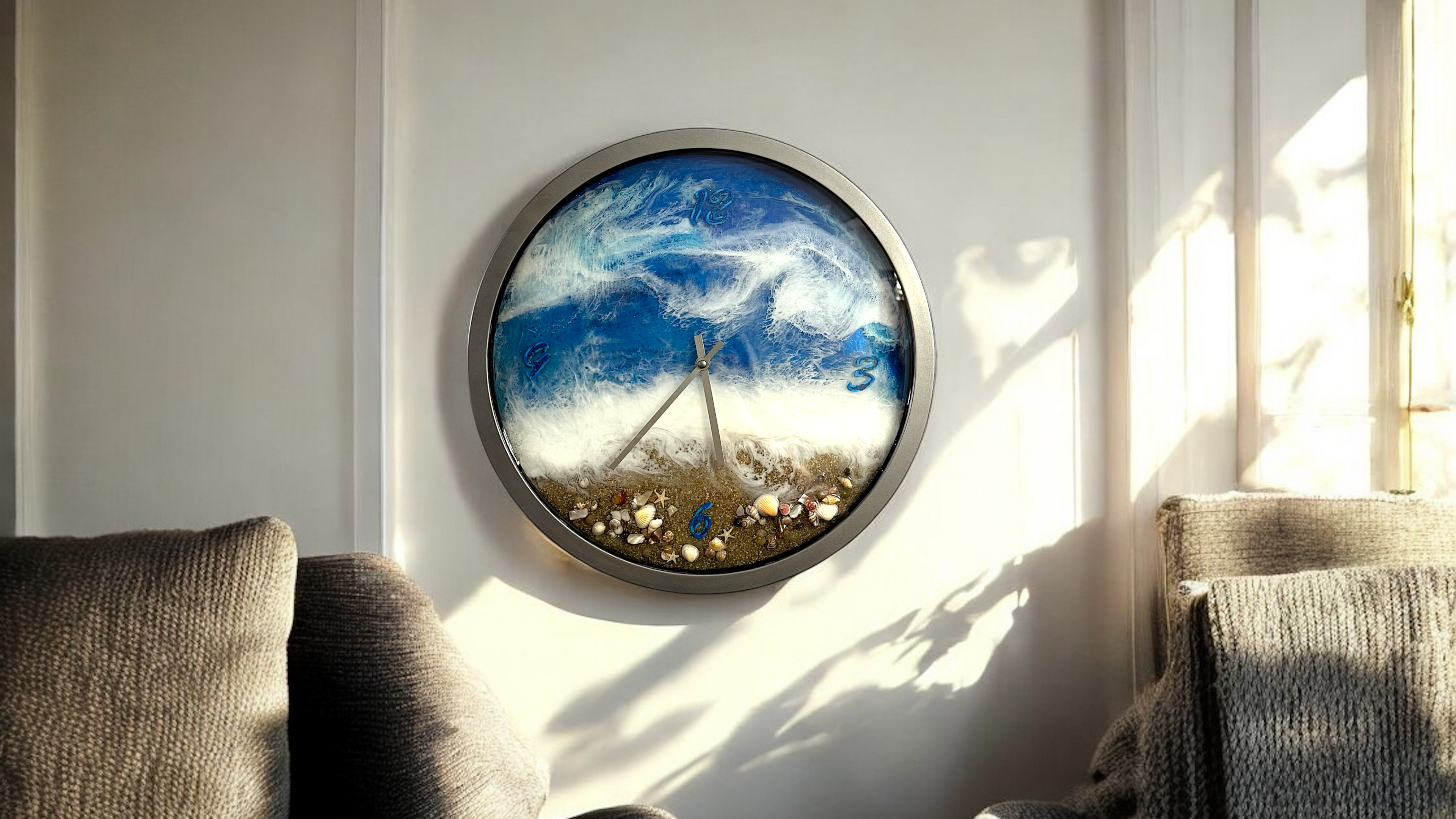 16in Seaside Shell Clock