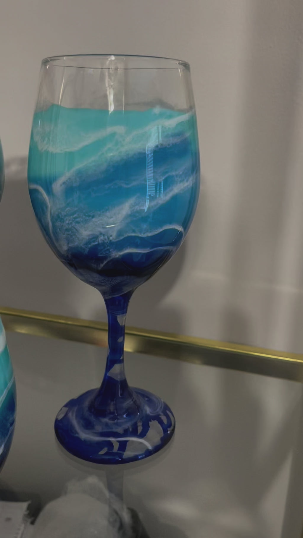 Artisan Bahama Breeze Wine Glasses & Drinkware