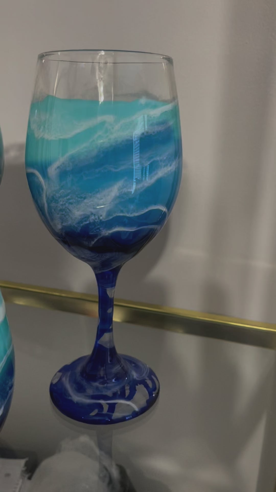 Artisan Bahama Breeze Wine Glasses & Drinkware