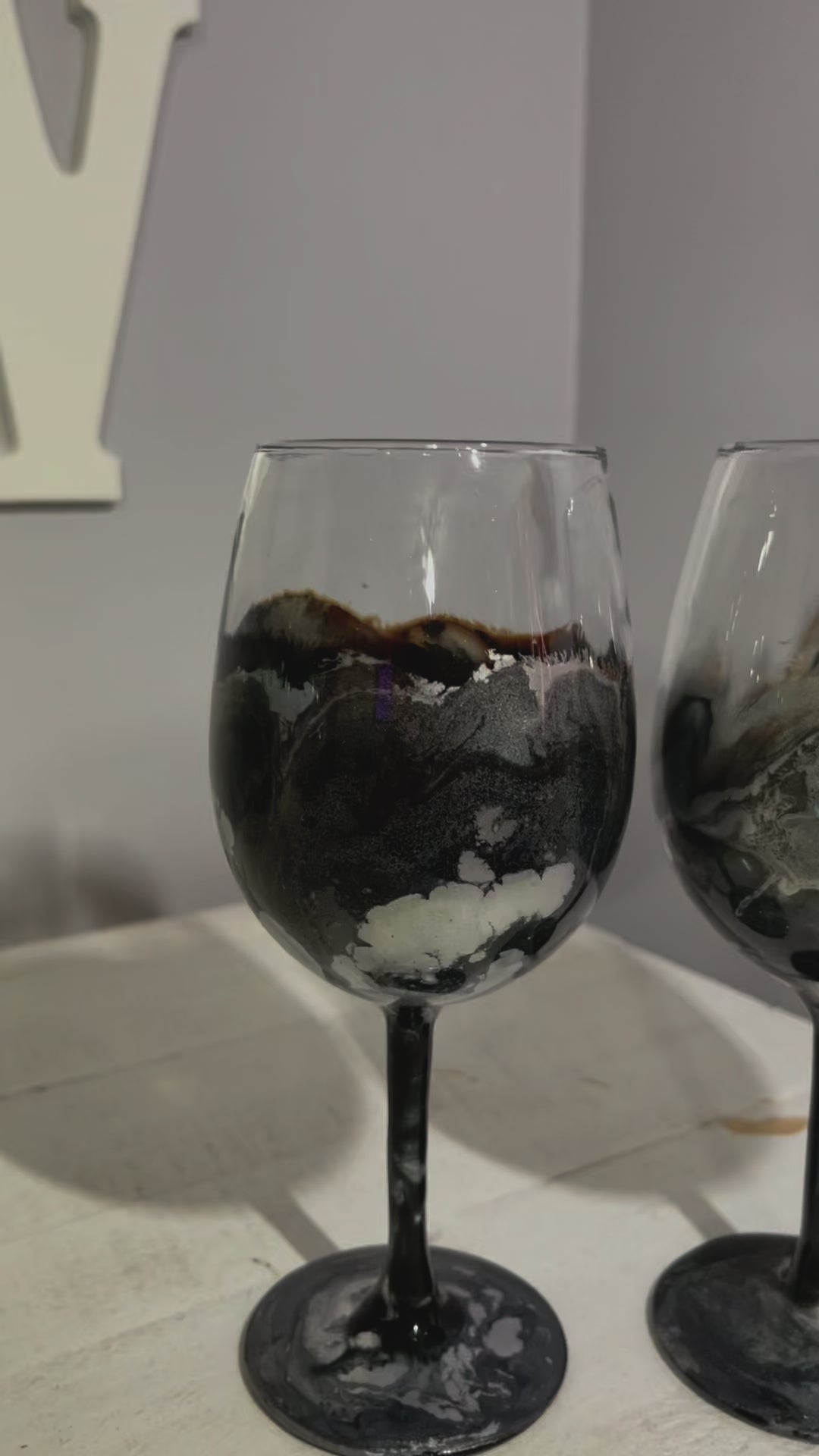 Artisan Urban Chic Wine Glasses & Drinkware
